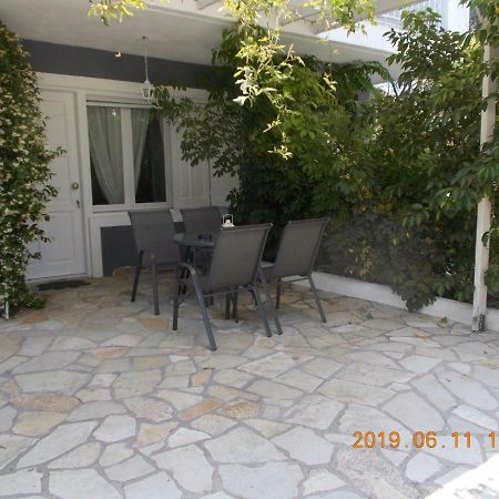 Iris Apartments Apolpaina Exterior foto