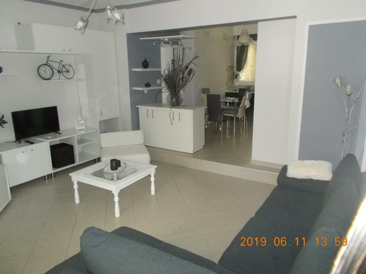 Iris Apartments Apolpaina Exterior foto